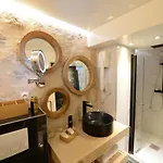 Loft Basfour-paris Centre équipé Avec Sauna!-paris 4e Apartamento París