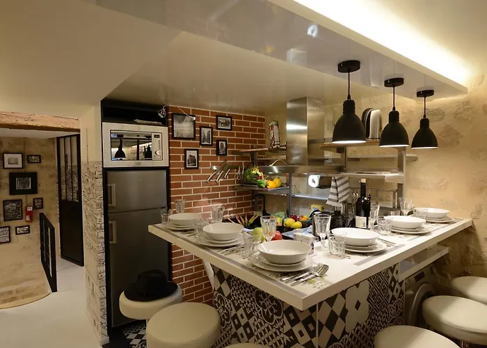 Lägenhet Loft Basfour-paris Centre Equipe Avec Sauna!-paris 4e Paris